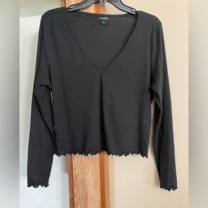 Torrid v-neck long sleeved black shirt